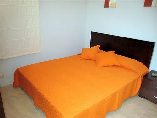 Apartamentos Caru Castelldefels