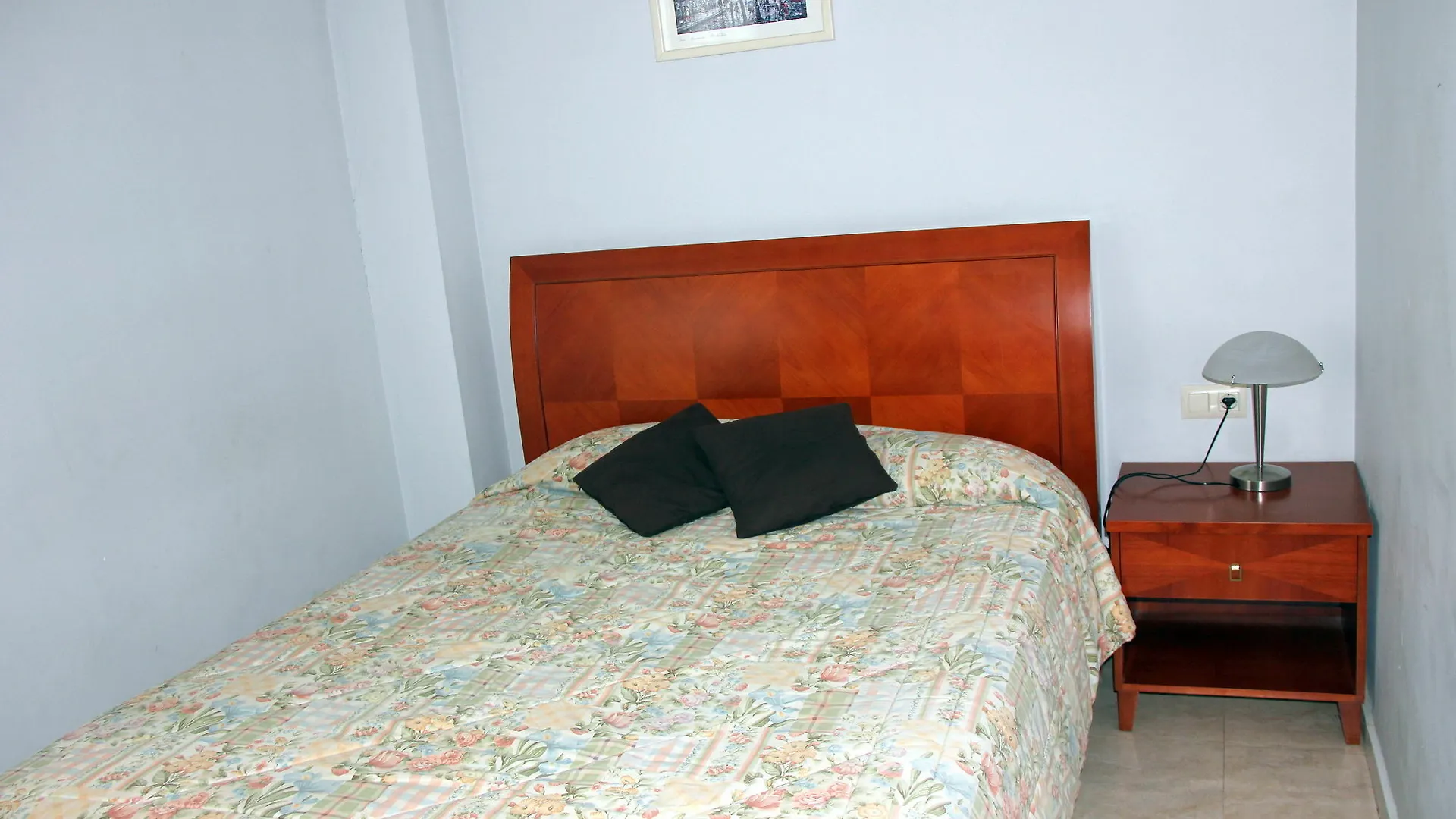 Apartamentos Caru Castelldefels Spain