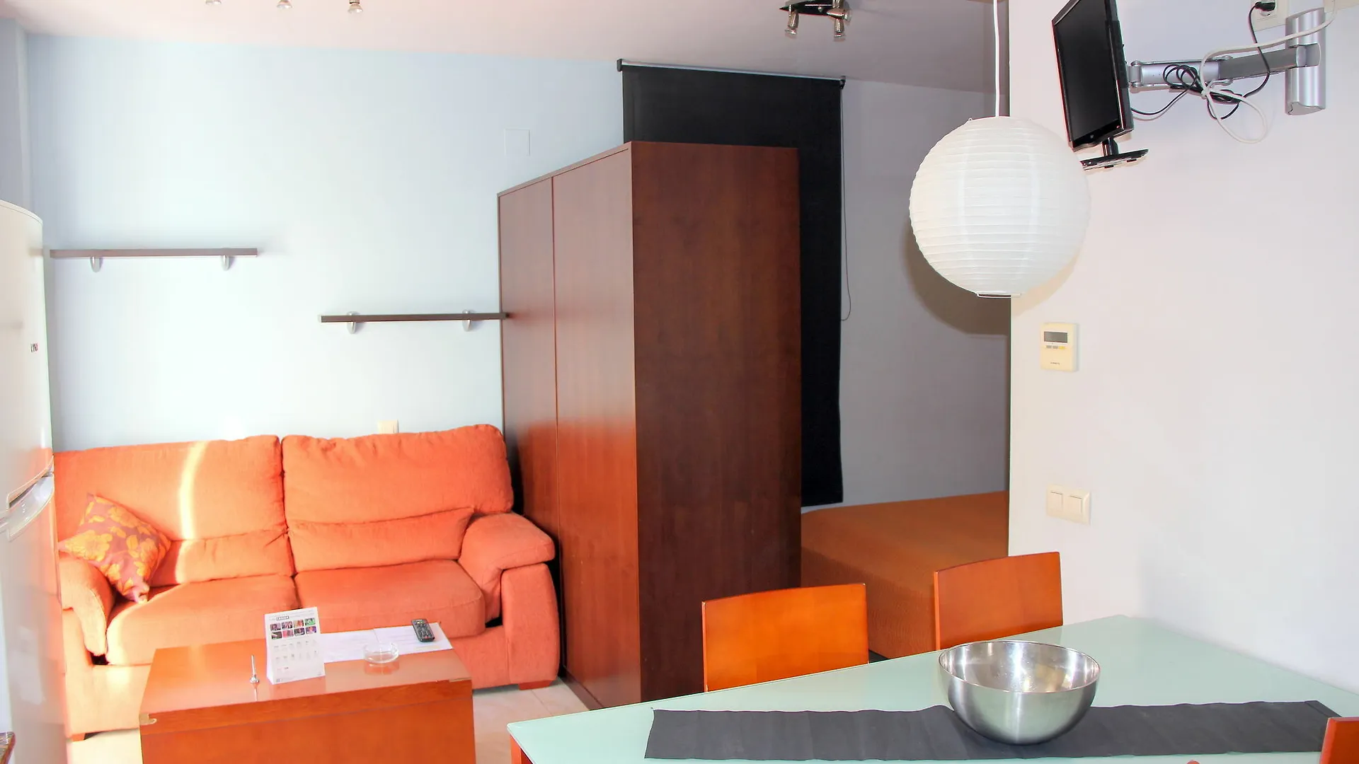 Apartamentos Caru Castelldefels Apartment