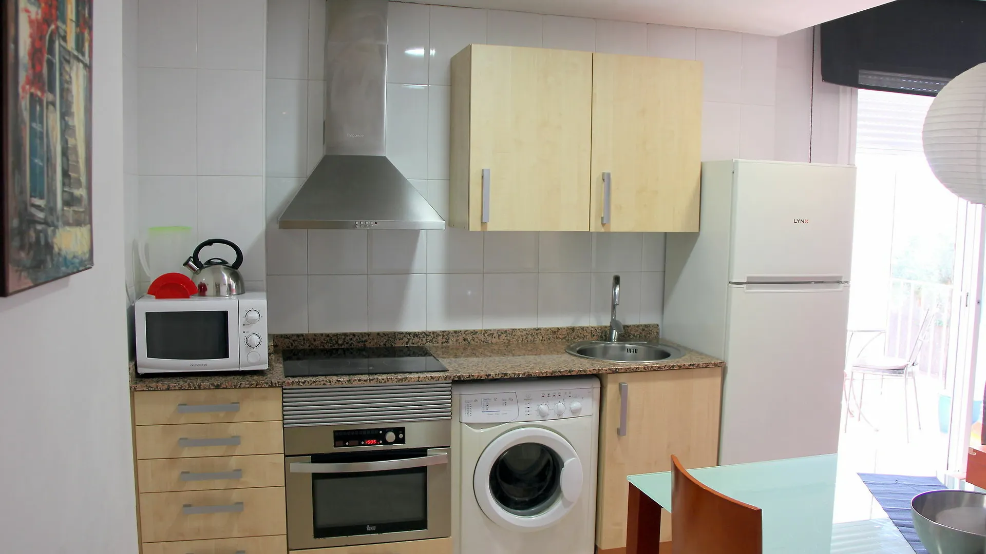 Apartamentos Caru Castelldefels 0*,